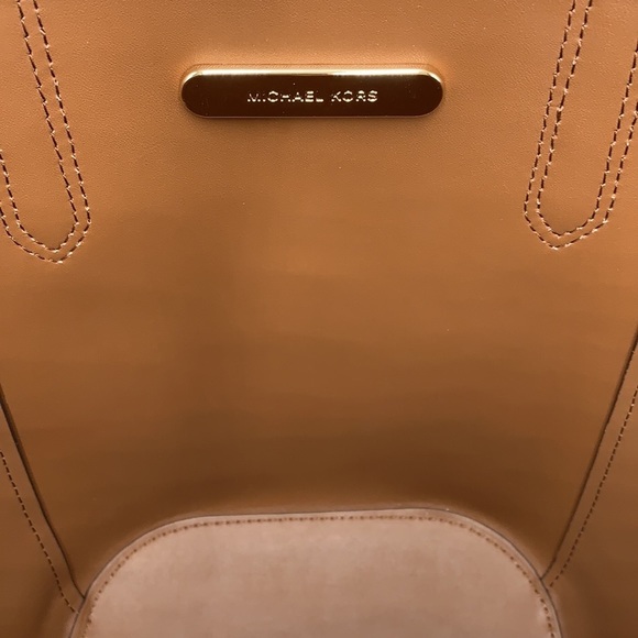 MICHAEL KORS PORTIA SMALL TOTE LUGGAGE COLOR Pebbled leather/ suede - Picture 4 of 15